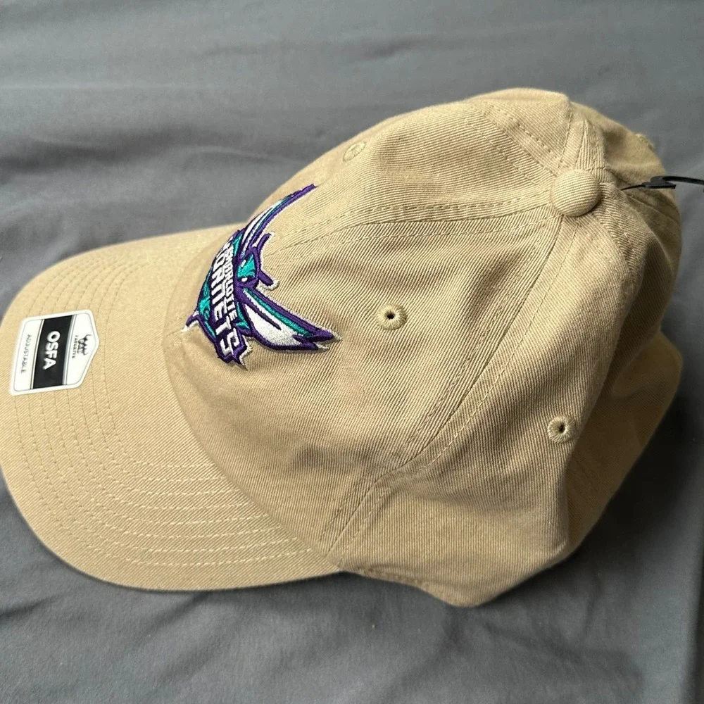 NBA Charlotte Hornets Fan Favorite Khaki Tan Adjustable Dad Hat OSFA NEW